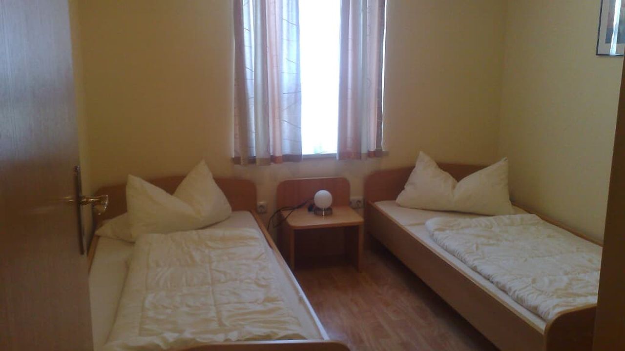 App-3-SchlR-2 App-3-SchlR-2